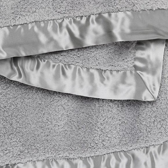 Little Giraffe Large Chenille Receiving Blanket in Silver - Picture 2 of 6